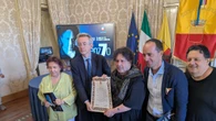 Enzo Avitabile, pergamena e album di ricordi per i 70 anni