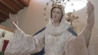Sarta delle spose a 81 anni torna a cucire per abito Madonna