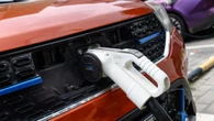 Socialisti Ue, 'creare leasing sociale per auto elettrica'