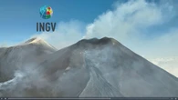 Etna, l'attività del vulcano dal cratere di sud-est