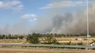Incendio a Metaponto, alcuni turisti fatti evacuare via mare