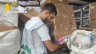 Maxi sequestro anche di cosmetici dannosi tra Napoli e provincia