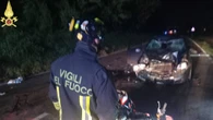 Due moto contro un'auto, morto sedicenne nel Vicentino
