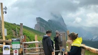 Finita la tregua del tornello in val Gardena, ora si paga