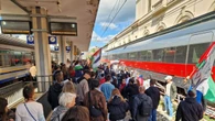 Invasi i binari, circolazione treni sospesa a Perugia