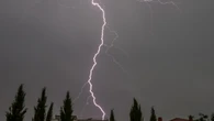 Forte temporale sulla Romagna, grandine e strade allagate