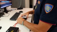 Diffondeva su Telegram foto di ragazze 'spogliate' con l'Ai, denunciato