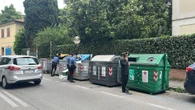 Trovato morto in casa, confermato il carcere per la moglie
