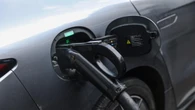 Bonus auto, si parte: quasi 600 milioni per le elettriche