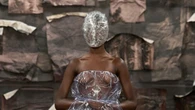 Maison Margiela Artisanal, Martens debutta tra sante e medioevo