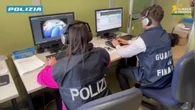 Fatture e riciclaggio, sequestrato un milione in contanti