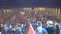 Corteo Roma termina in centro mentre la coda ancora sull'A24