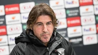 Calcio: Sa Pinto controcorrente, va ad allenare in Iran