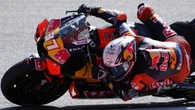 Le Ktm dettano il ritmo al Montmelo, Bagnaia sempre più giù