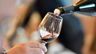 Ue, 'al lavoro su esenzioni dazi, per il vino serve tempo'