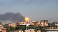 Esplode distributore, feriti vigile fuoco e operatori 118
