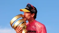 Giro: Yates "esperienza incredibile, sono onorato e orgoglioso"