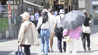 Weekend con il caldo in lieve calo e forti temporali