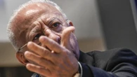 De Luca, 'in Italia la democrazia è a fine corsa'