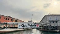 'Ciao Valeria', uno striscione per ricordare Solesin