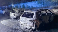 Incendio distrugge tre automobili in Calabria, possibile dolo