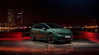 Cupra Born amplia la scelta dei powertrain