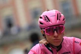 Giro: carovana lascia Genova per start a Quarto dei Mille