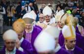 Cardinale Repole, mi ha colpito la bimba in mare due giorni