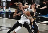Playoff Nba, Brooklyn batte i Bucks anche in gara -2