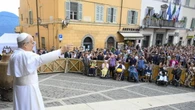 Il Papa, 'tornano venti di guerra, non spengano la speranza'