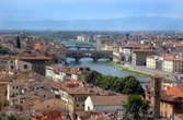 Sì agli affitti brevi nel centro storico di Firenze, decade la norma