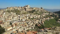 Uccise la moglie in strada nell'Ennese, condannato all'ergastolo