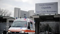 Accoltellata in strada da una donna a Milano, grave 47enne