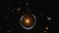 Buco nero da record, la sua massa è 36 miliardi di volte quella del Sole