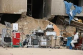 Hamas, trovata terza fossa comune con 49 corpi ad al-Shifa