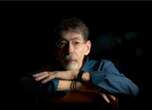 Suono, colore e improvvisazione, le storie di Fred Hersch