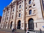 Borsa: Milano debole (-0,5%) e con pochi scambi, giù Saipem