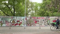 Malmoe, graffiti filo-palestinesi sui muri dell'Eurovision Village