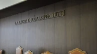 'Maltrattò e abbandonò il compagno che morì', assolta a Forlì