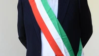 'Prendi la scopa e fai qualcosa', bufera sulla frase sessista del sindaco