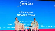 Natasha Lyonne, "l'infanzia mi ha segnata, convivo con un disturbo post-traumatico"