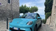 GWM ORA 5, primo contatto con il C-Suv full hybrid da 223 CV