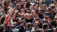 Seconda apparizione pubblica al funerale di Khamenei per il capo dei Pasdaran