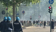 Tifoso ferito al derby, pm 'grave quadro indiziario per il poliziotto'