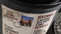 Cartoline per i boss scarcerati, 'se tornate a chiedere pizzo vi denunciamo'