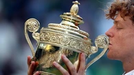 Sinner concede il bis, Wimbledon è ancora suo