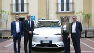 Geely, Rinascimento Urbano a Napoli: donate EX5 elettrica e wallbox a Fondazione Foqus