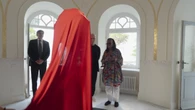 Whoopi Goldberg 'svela' la sua Medusa al museo di Jago