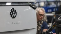 Spiegel, Vw chiuderà quattro fabbriche in Germania a partire dal 2031