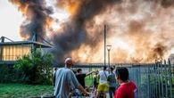 Il surriscaldamento delle batterie all'origine del maxi rogo a Milano
